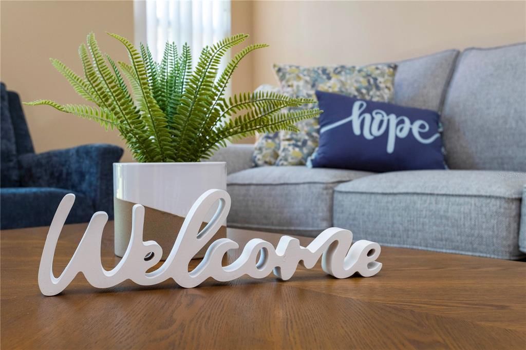 Active With Contract: $249,000 (3 beds, 2 baths, 1291 Square Feet)