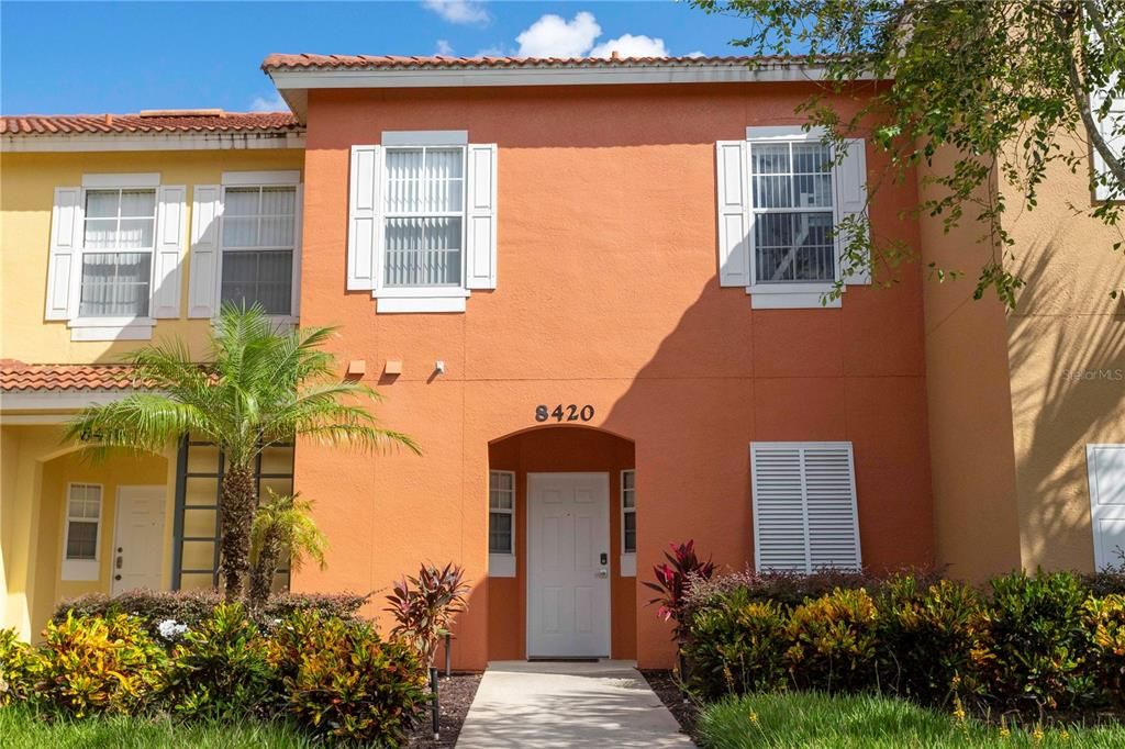 Active With Contract: $249,000 (3 beds, 2 baths, 1291 Square Feet)