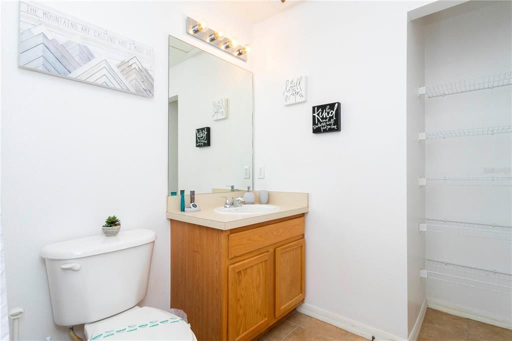 Active With Contract: $249,000 (3 beds, 2 baths, 1291 Square Feet)