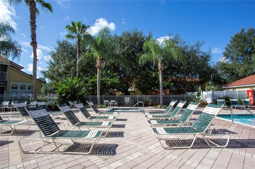 Active With Contract: $249,000 (3 beds, 2 baths, 1291 Square Feet)