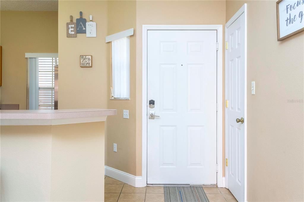 Active With Contract: $249,000 (3 beds, 2 baths, 1291 Square Feet)