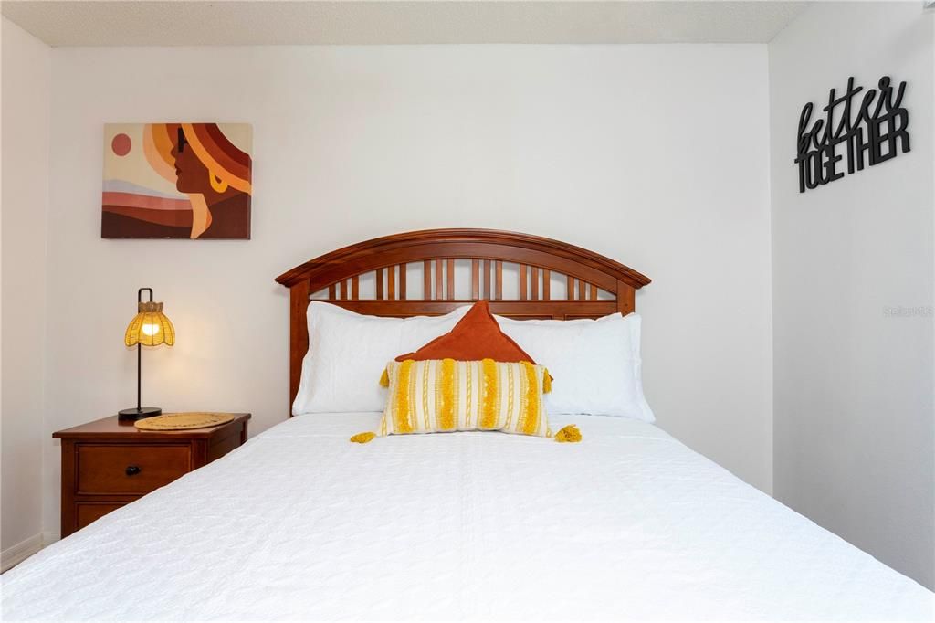 Active With Contract: $249,000 (3 beds, 2 baths, 1291 Square Feet)