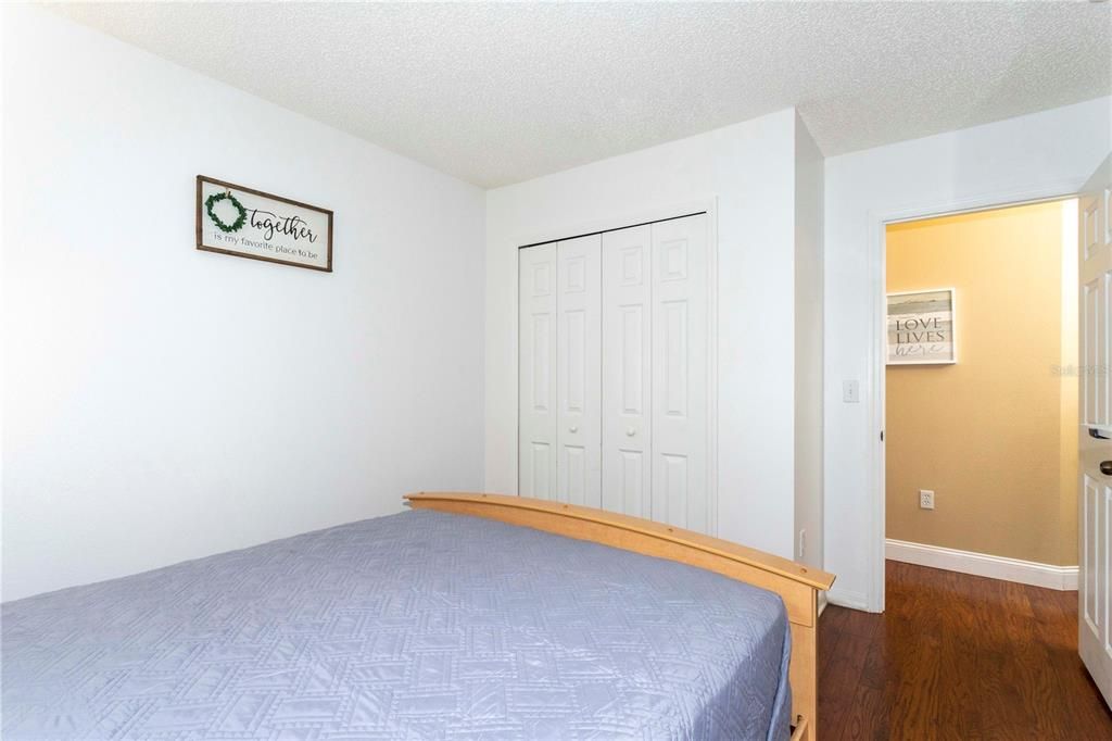 Active With Contract: $249,000 (3 beds, 2 baths, 1291 Square Feet)