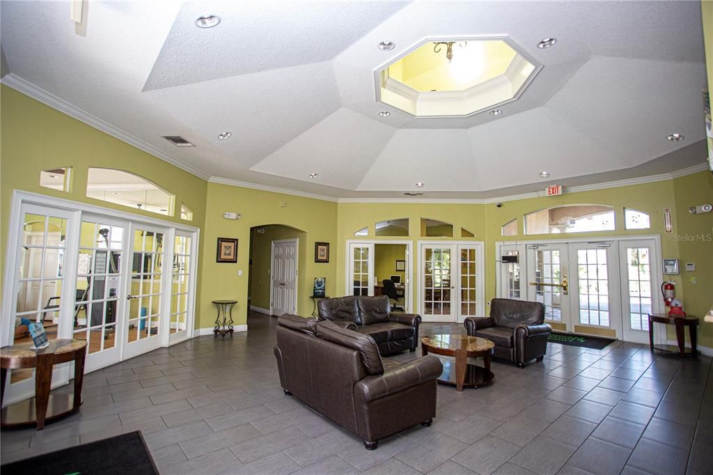 Active With Contract: $249,000 (3 beds, 2 baths, 1291 Square Feet)