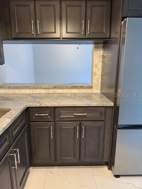 For Rent: $1,700 (2 beds, 1 baths, 853 Square Feet)