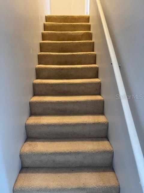 For Rent: $1,700 (2 beds, 1 baths, 853 Square Feet)