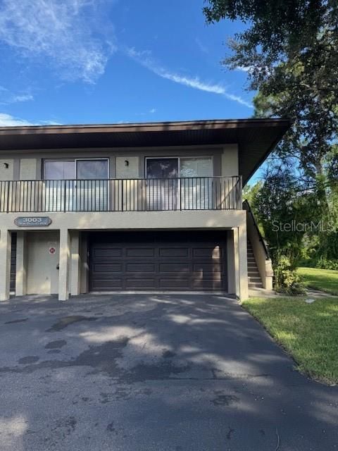 For Rent: $1,700 (2 beds, 1 baths, 853 Square Feet)