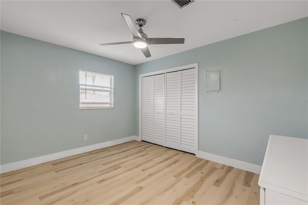 待售: $895,000 (0 贝兹, 0 浴室, 1512 平方英尺)