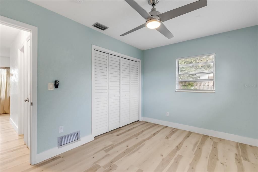 待售: $895,000 (0 贝兹, 0 浴室, 1512 平方英尺)