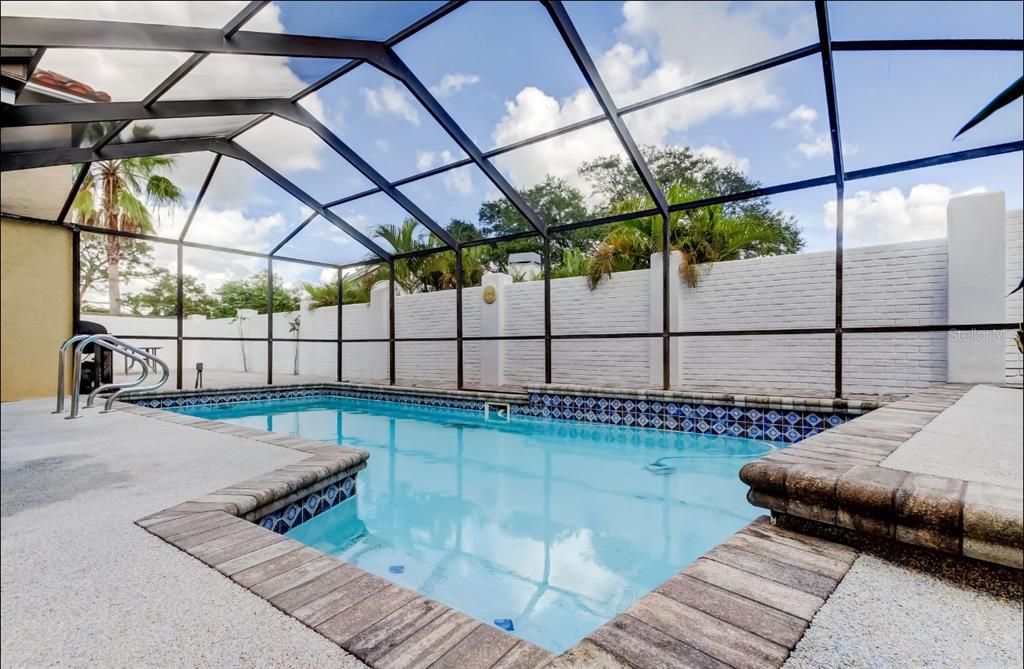 En Venta: $775,000 (3 camas, 2 baños, 2299 Pies cuadrados)