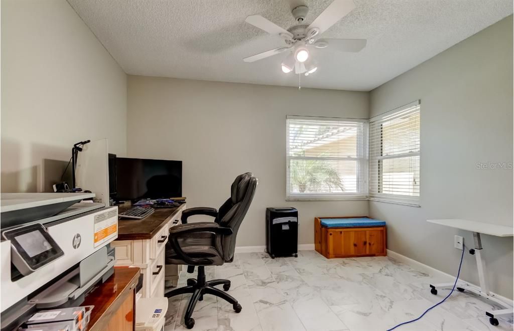 En Venta: $775,000 (3 camas, 2 baños, 2299 Pies cuadrados)