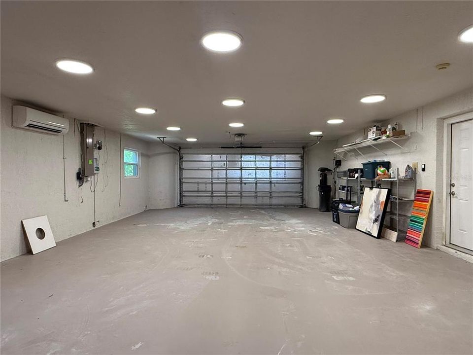 For Sale: $3,399,000 (4 beds, 4 baths, 4036 Square Feet)