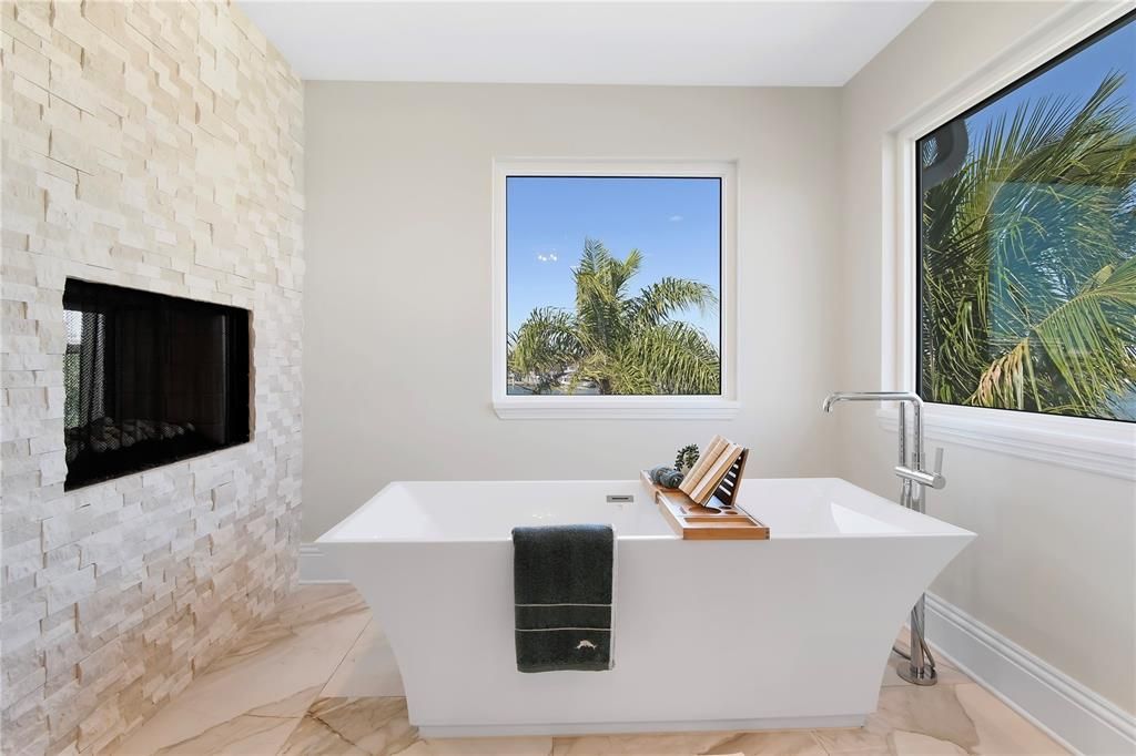 For Sale: $3,399,000 (4 beds, 4 baths, 4036 Square Feet)