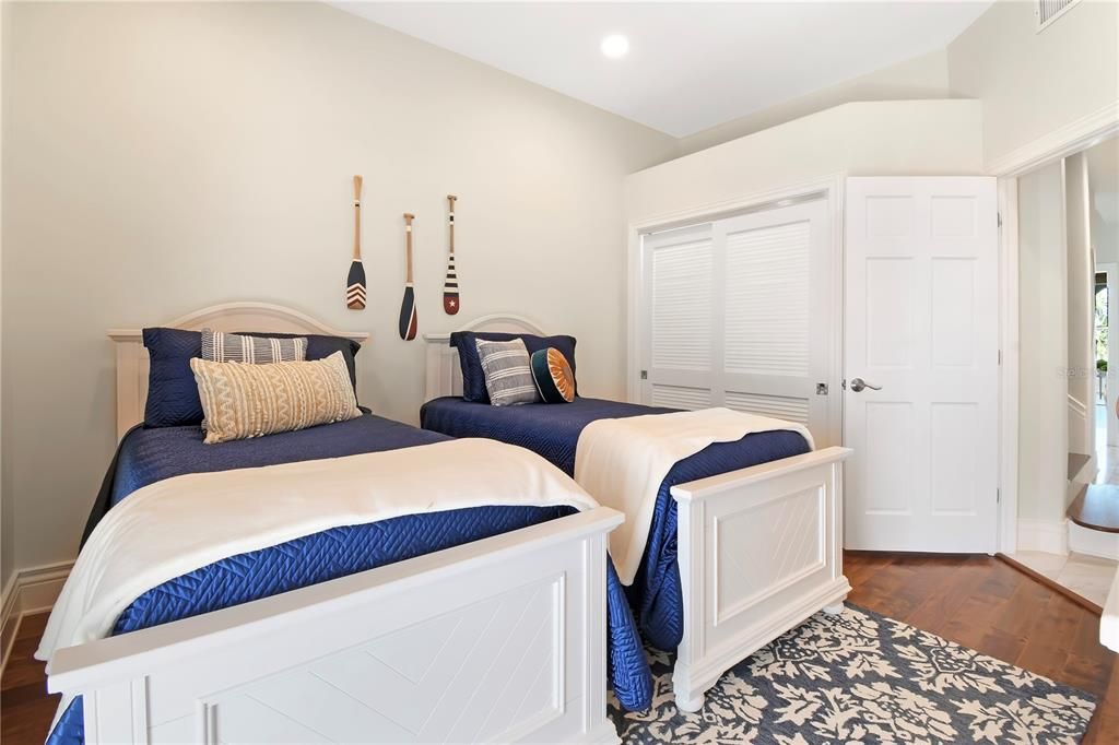 For Sale: $3,399,000 (4 beds, 4 baths, 4036 Square Feet)