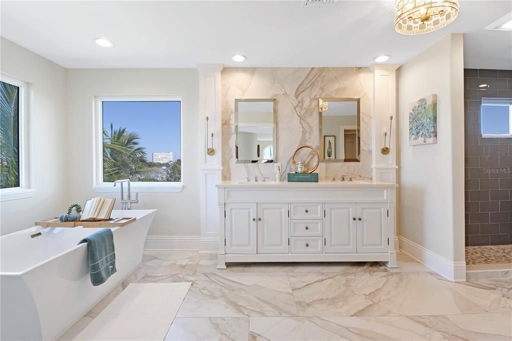 For Sale: $3,399,000 (4 beds, 4 baths, 4036 Square Feet)