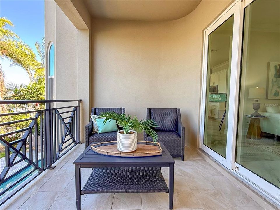 For Sale: $3,399,000 (4 beds, 4 baths, 4036 Square Feet)