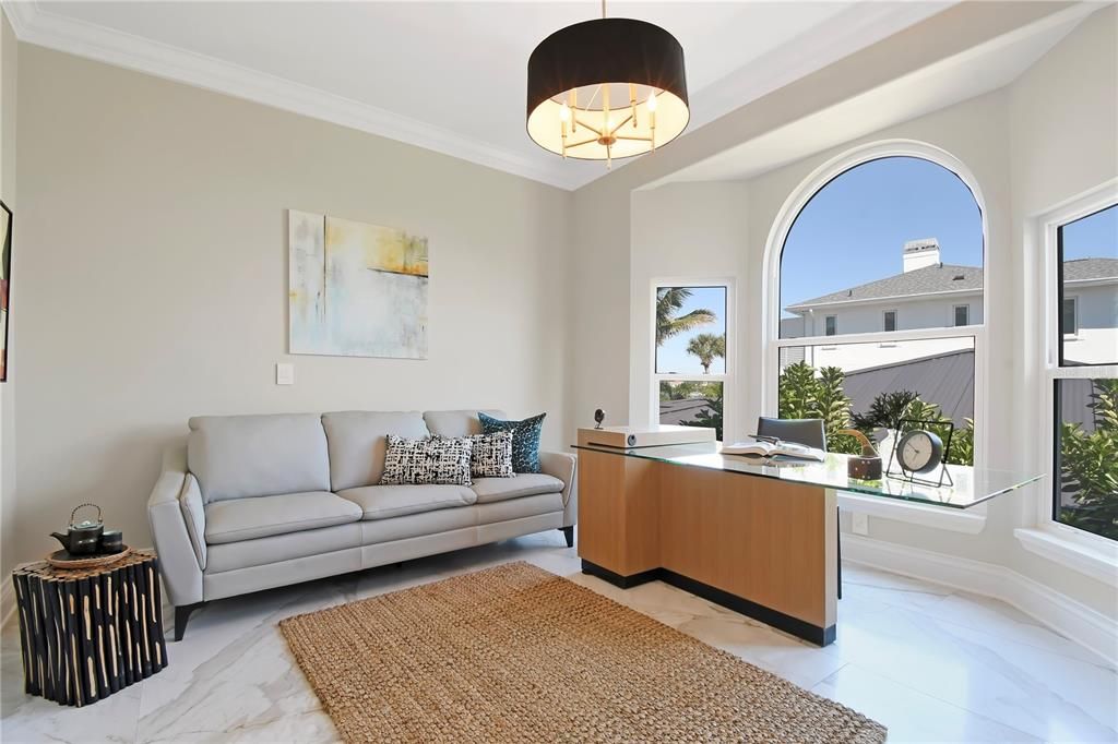 For Sale: $3,399,000 (4 beds, 4 baths, 4036 Square Feet)