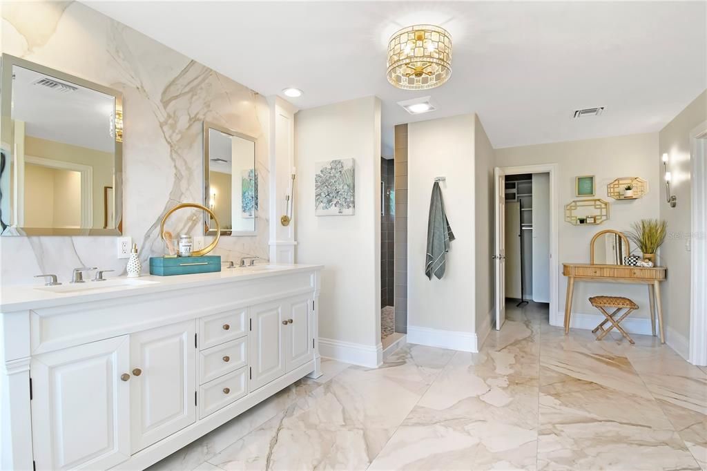 For Sale: $3,399,000 (4 beds, 4 baths, 4036 Square Feet)