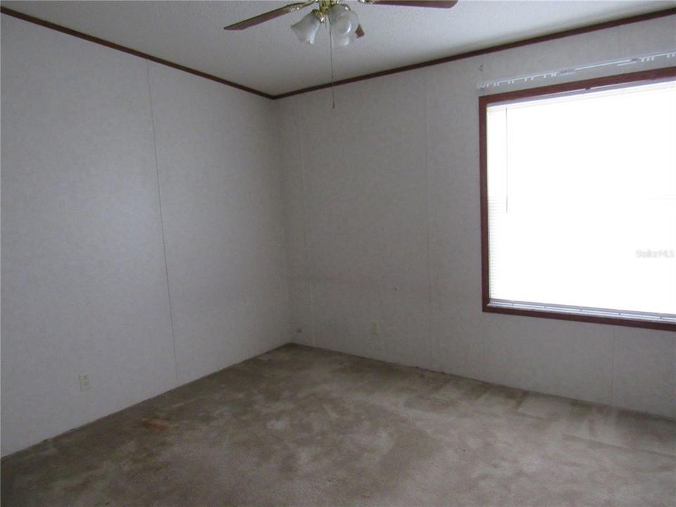 На продажу: $134,900 (3 спален, 2 ванн, 1188 Квадратных фут)