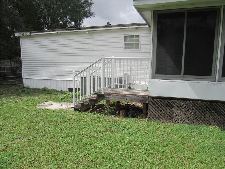 На продажу: $134,900 (3 спален, 2 ванн, 1188 Квадратных фут)