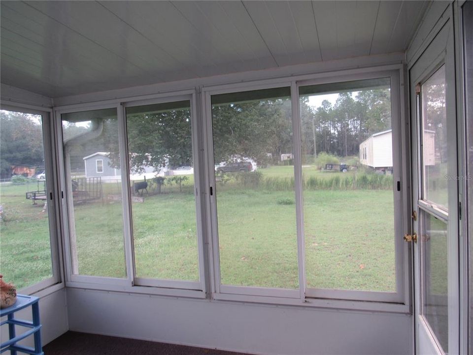 На продажу: $134,900 (3 спален, 2 ванн, 1188 Квадратных фут)