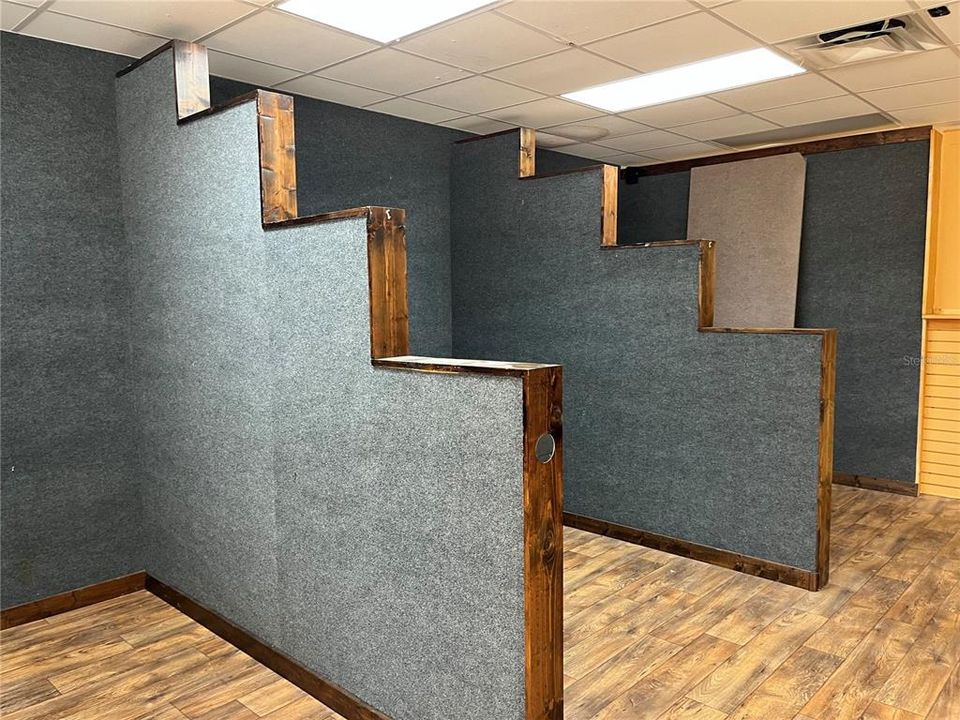 合同活跃: $349,500 (0 贝兹, 0 浴室, 1800 平方英尺)