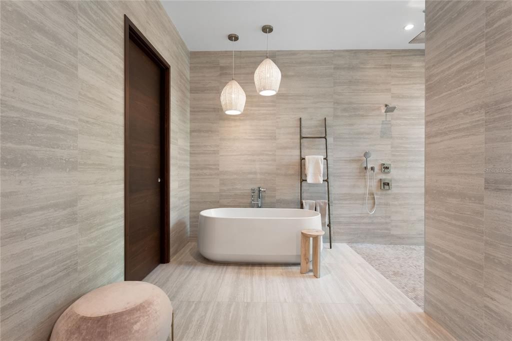 待售: $6,900,000 (6 贝兹, 6 浴室, 4065 平方英尺)