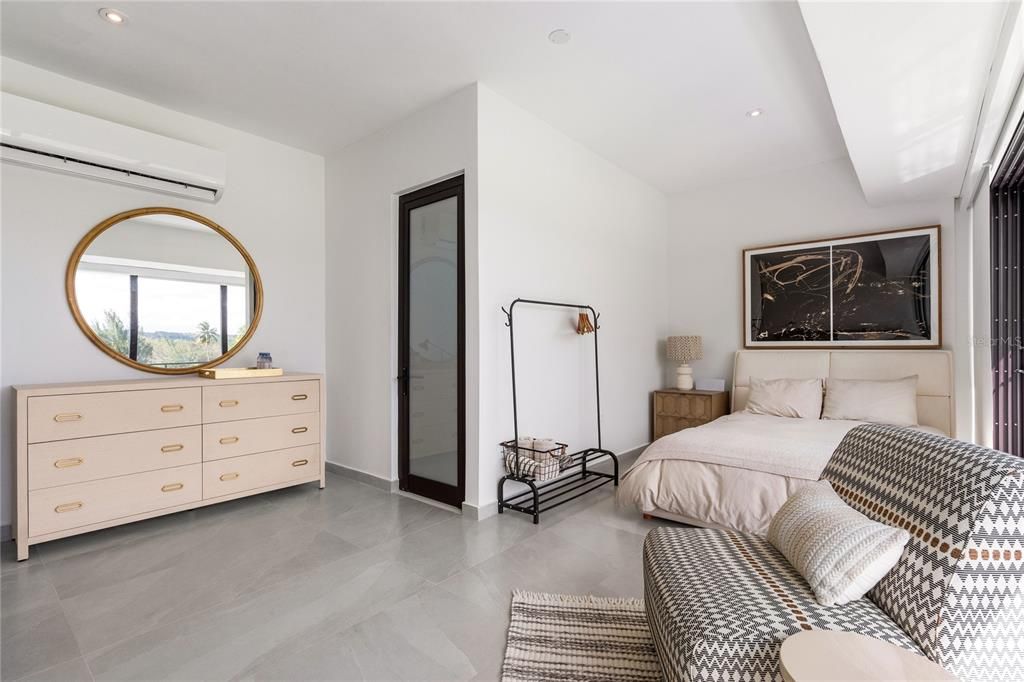 待售: $6,900,000 (6 贝兹, 6 浴室, 4065 平方英尺)