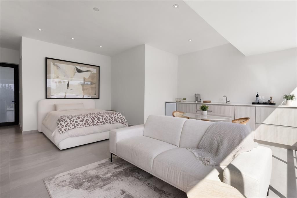 待售: $6,900,000 (6 贝兹, 6 浴室, 4065 平方英尺)