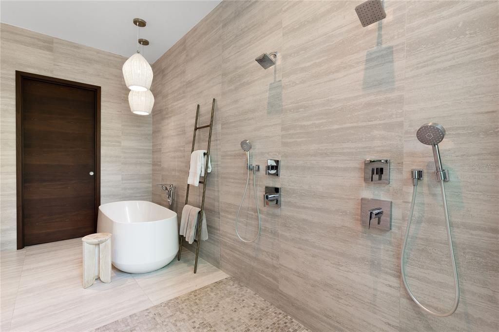 待售: $6,900,000 (6 贝兹, 6 浴室, 4065 平方英尺)