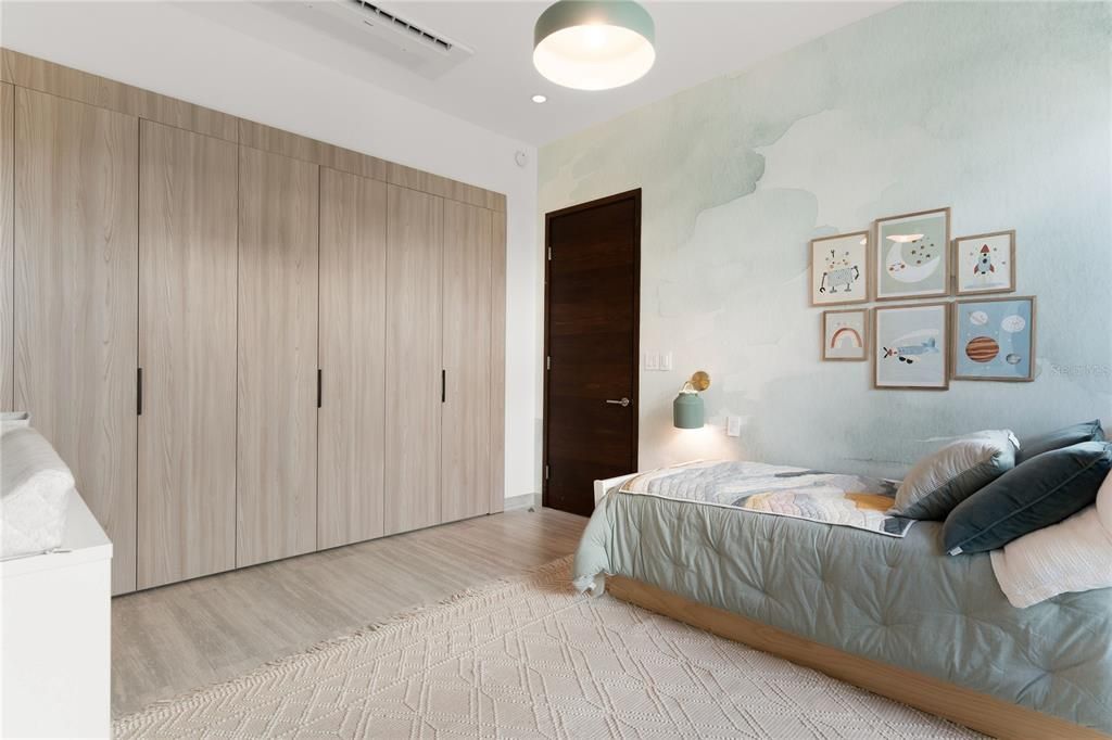 待售: $6,900,000 (6 贝兹, 6 浴室, 4065 平方英尺)