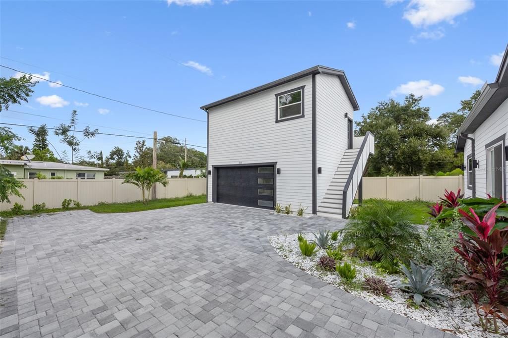 En Venta: $965,500 (5 camas, 4 baños, 2483 Pies cuadrados)