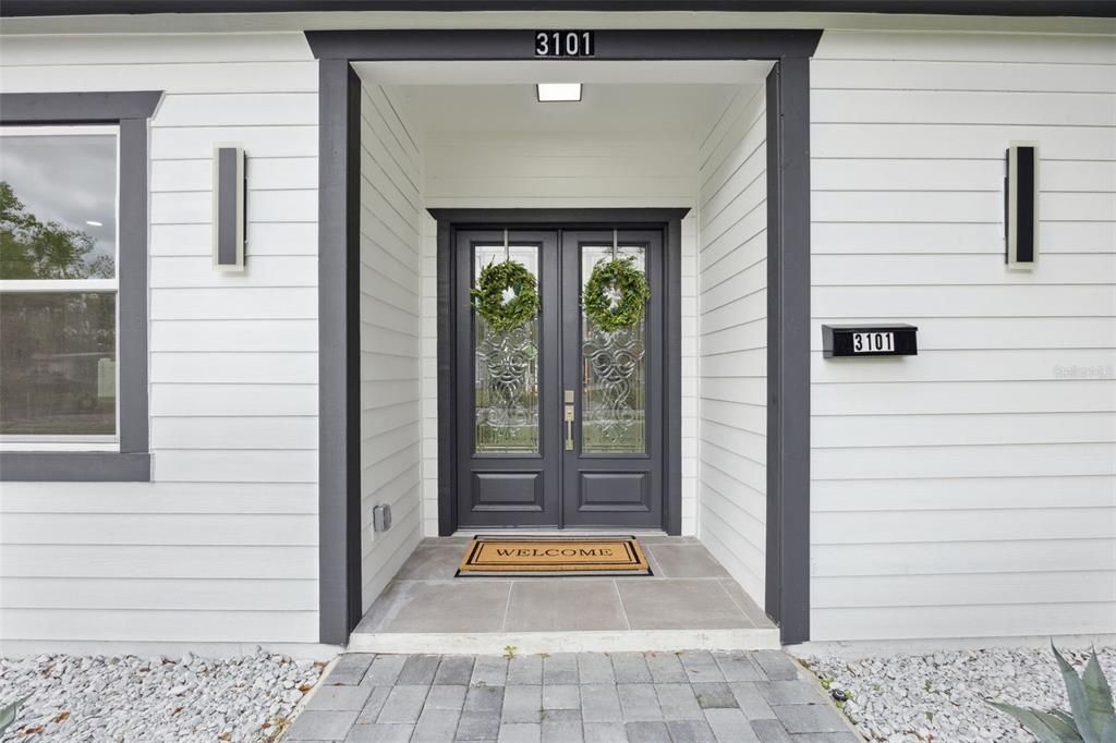 En Venta: $965,500 (5 camas, 4 baños, 2483 Pies cuadrados)