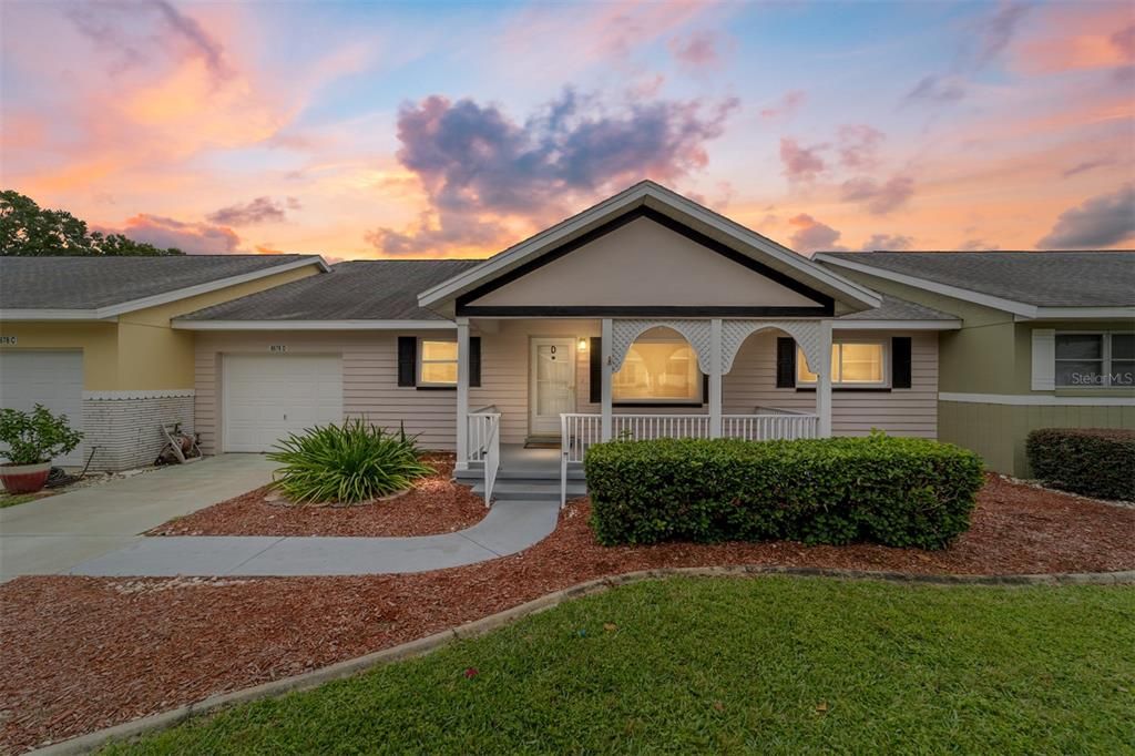 待售: $145,900 (2 贝兹, 2 浴室, 1612 平方英尺)