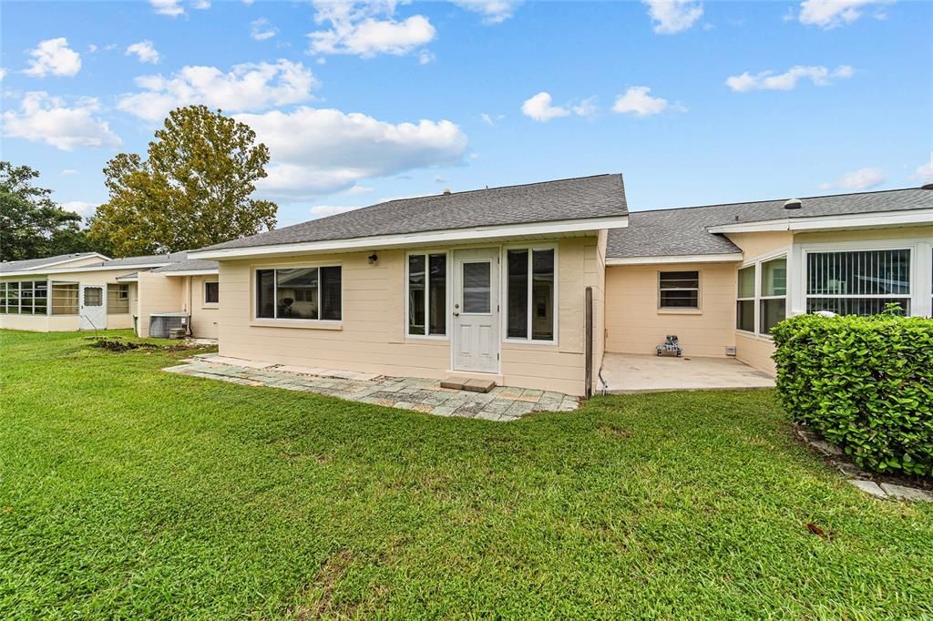 待售: $145,900 (2 贝兹, 2 浴室, 1612 平方英尺)