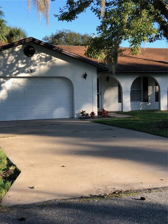 For Sale: $320,000 (2 beds, 2 baths, 1443 Square Feet)