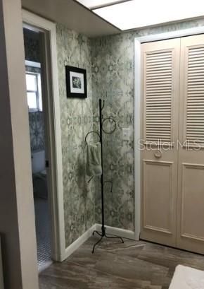 For Sale: $320,000 (2 beds, 2 baths, 1443 Square Feet)