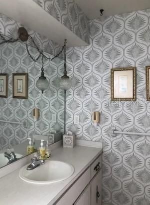 For Sale: $320,000 (2 beds, 2 baths, 1443 Square Feet)