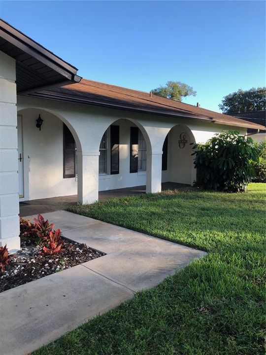 For Sale: $320,000 (2 beds, 2 baths, 1443 Square Feet)