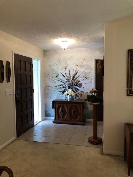 For Sale: $320,000 (2 beds, 2 baths, 1443 Square Feet)