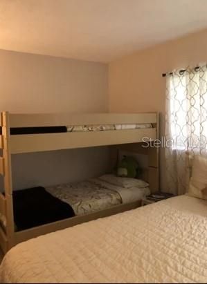 For Sale: $320,000 (2 beds, 2 baths, 1443 Square Feet)