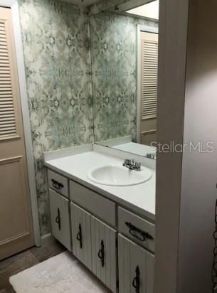 For Sale: $320,000 (2 beds, 2 baths, 1443 Square Feet)