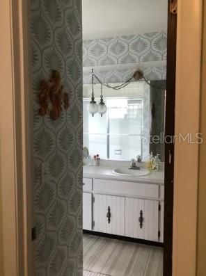 For Sale: $320,000 (2 beds, 2 baths, 1443 Square Feet)