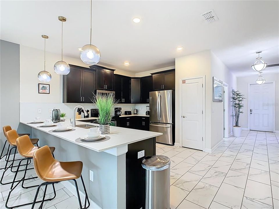 Active With Contract: $989,000 (8 beds, 5 baths, 4303 Square Feet)