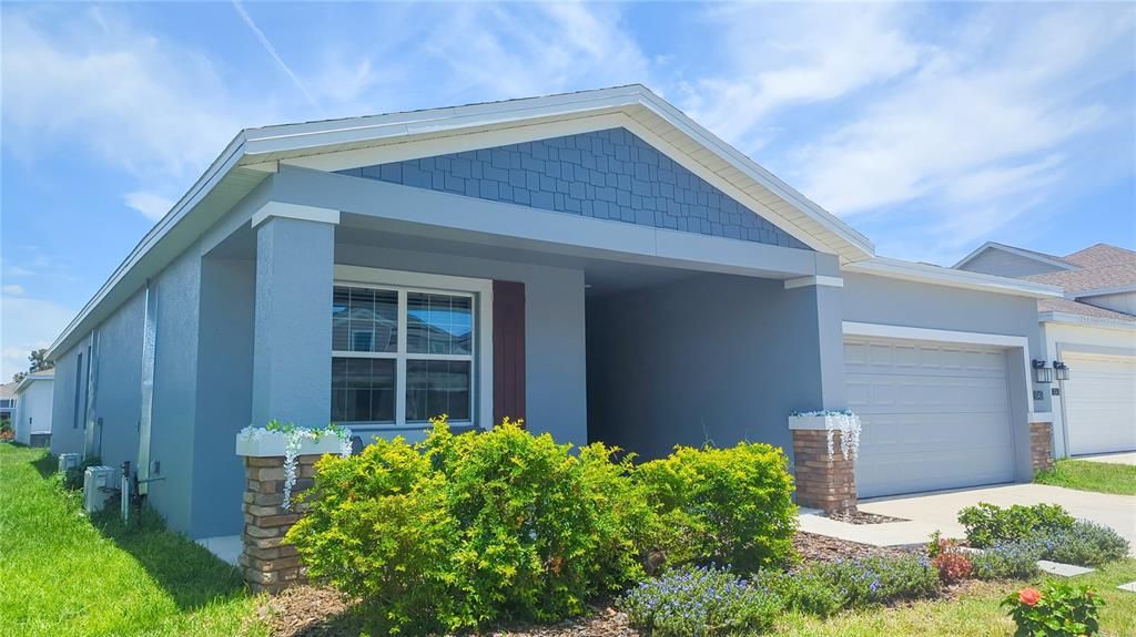 For Sale: $375,990 (4 beds, 3 baths, 2109 Square Feet)