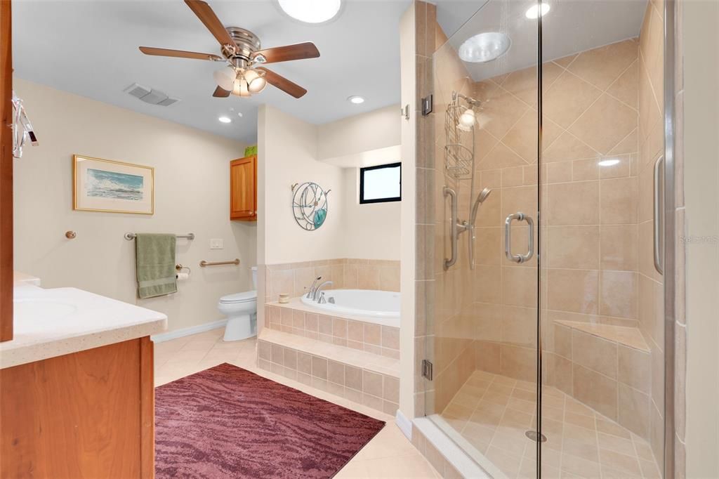 For Sale: $650,000 (3 beds, 2 baths, 2337 Square Feet)