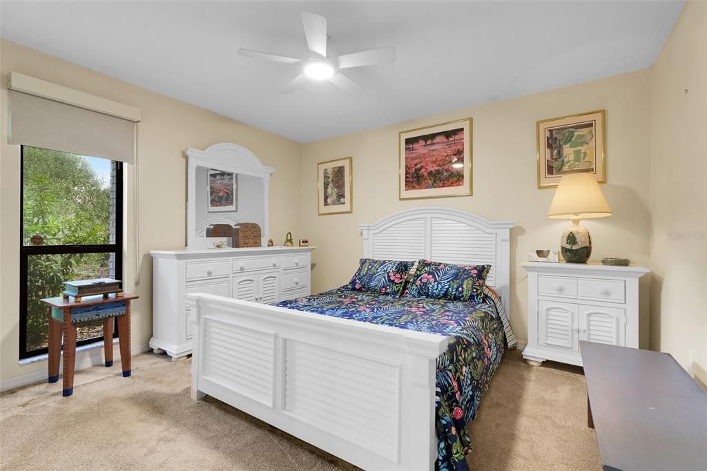 For Sale: $650,000 (3 beds, 2 baths, 2337 Square Feet)