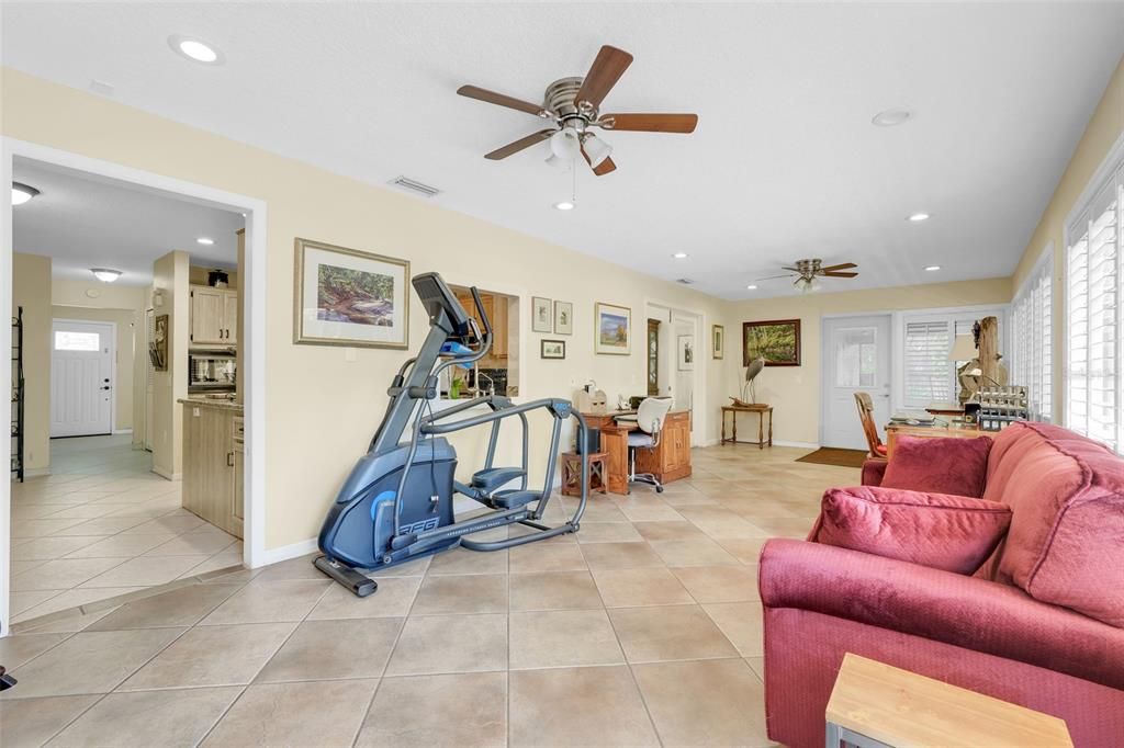 For Sale: $650,000 (3 beds, 2 baths, 2337 Square Feet)