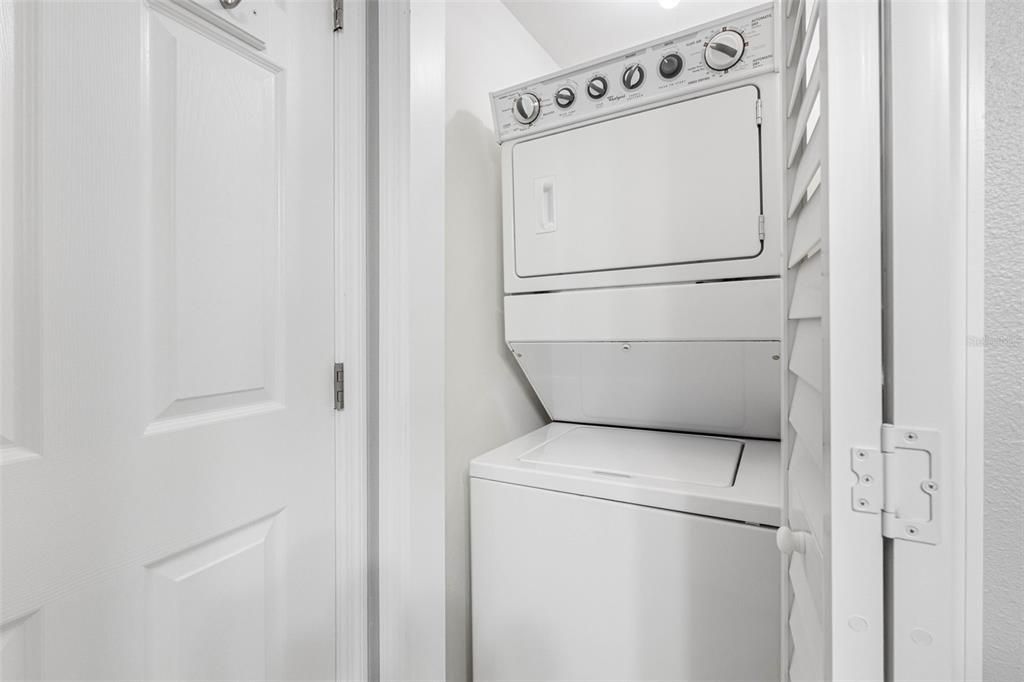 出租: $3,500 (2 贝兹, 2 浴室, 1390 平方英尺)