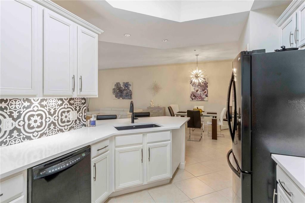 For Sale: $265,000 (3 beds, 2 baths, 1758 Square Feet)